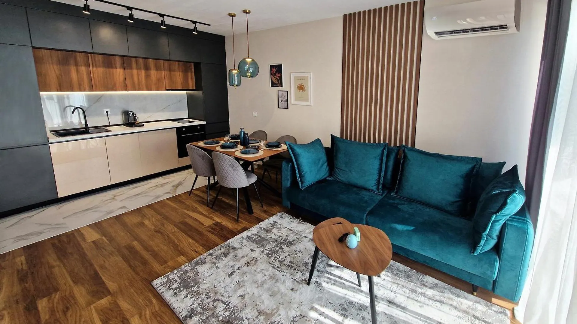 Sea Line Apartment Varna