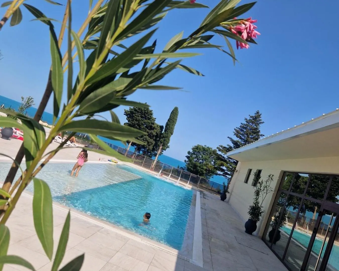 Sea Line Apartment Varna