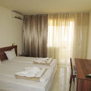 3* Otel Brilliance
