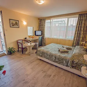 3* Otel Victoria